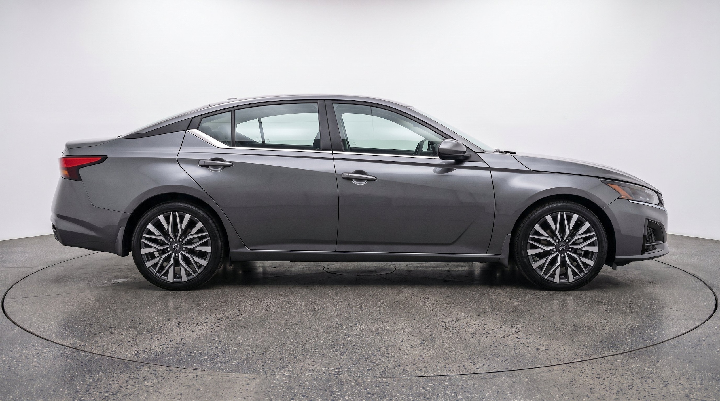 Thumbnail: 2025 Nissan Altima - 11