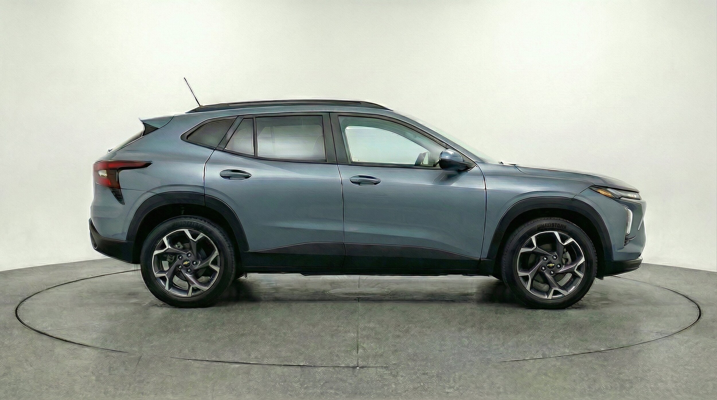 Thumbnail: 2025 Chevrolet Trax - 11