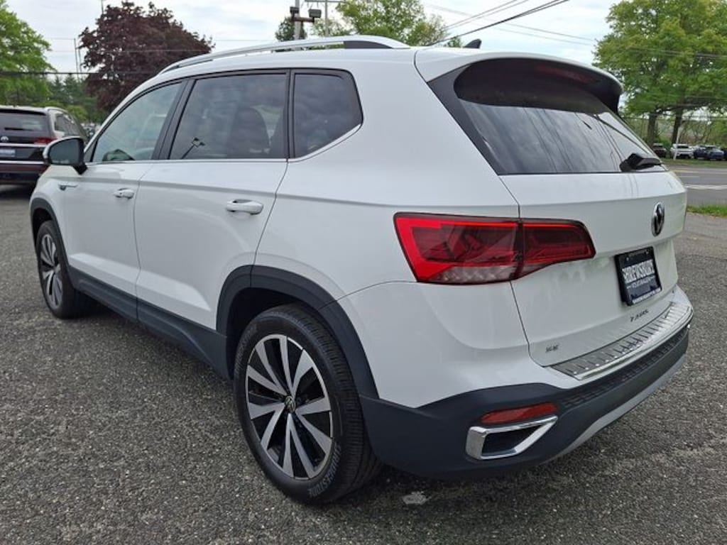 Used 2023 Volkswagen Taos 1.5T SE SUV