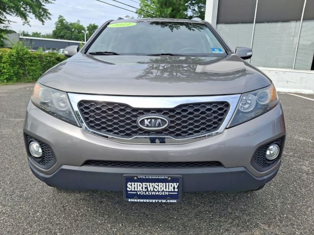 Used 2011 Kia Sorento LX SUV