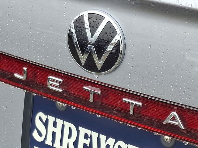 2026 Volkswagen Jetta SE - Photo 12