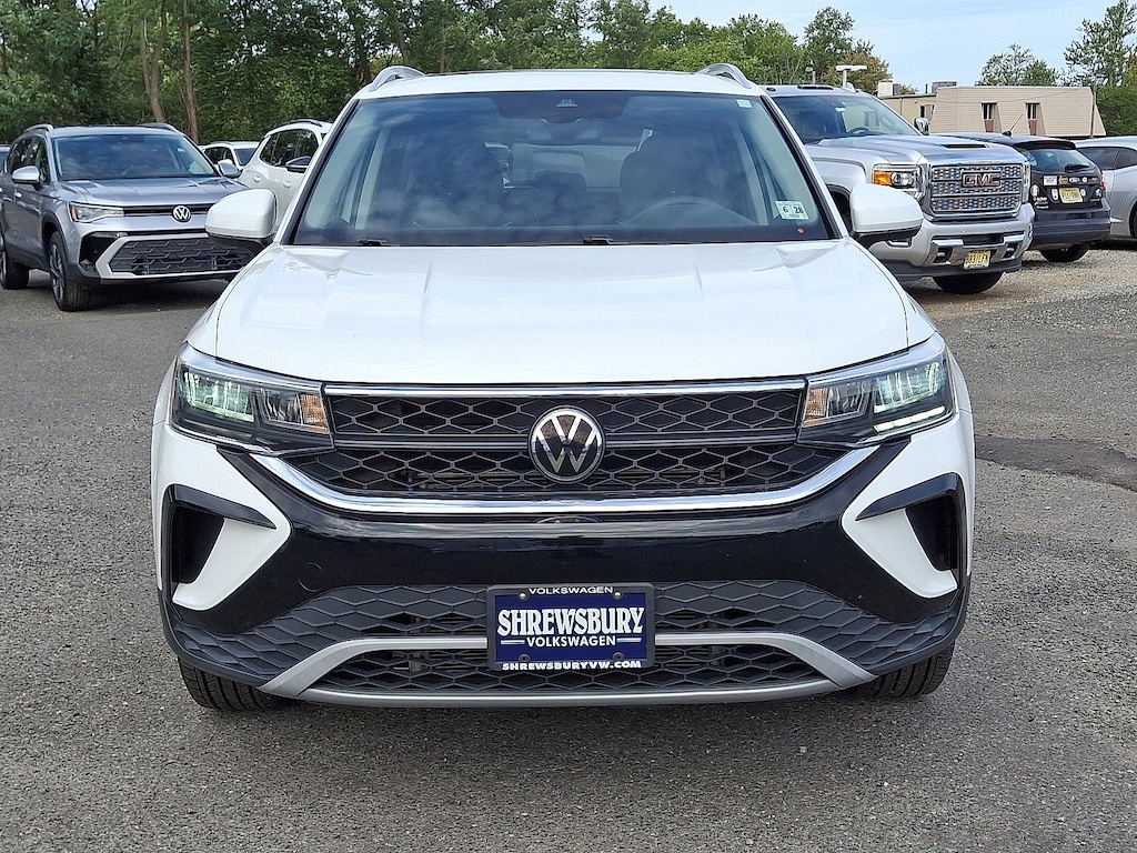 Used 2023 Volkswagen Taos 1.5T SE SUV