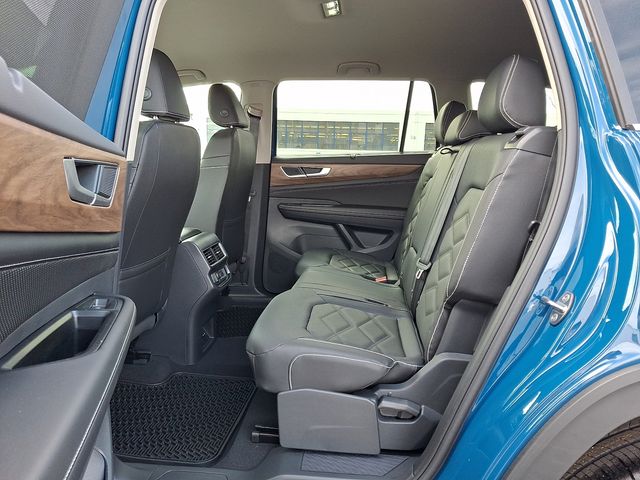 2026 Volkswagen Atlas SE w/Tech - Photo 5