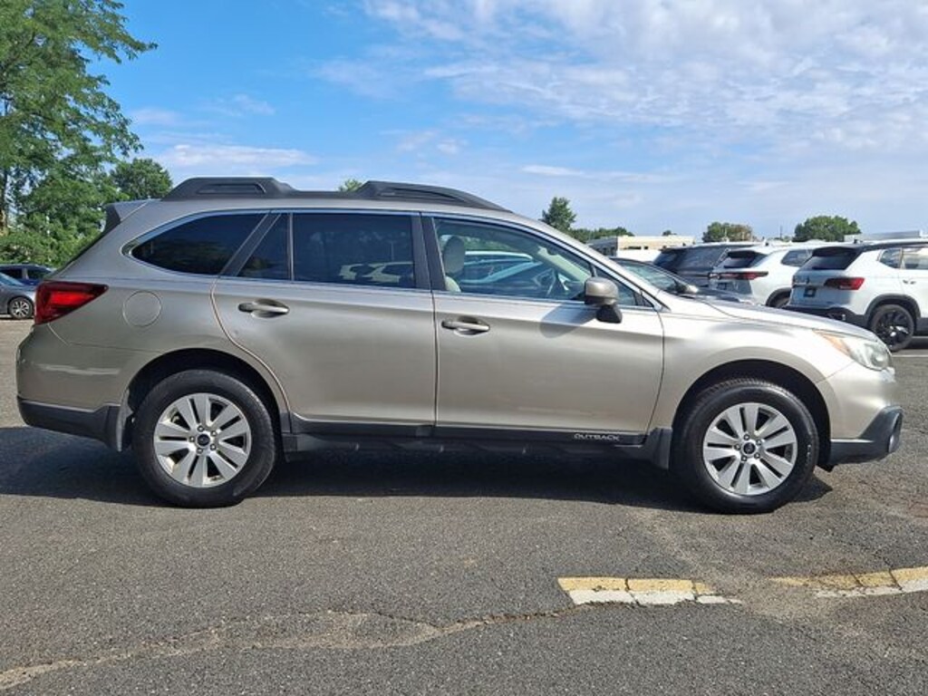 Used 2016 Subaru Outback 2.5i Premium SUV
