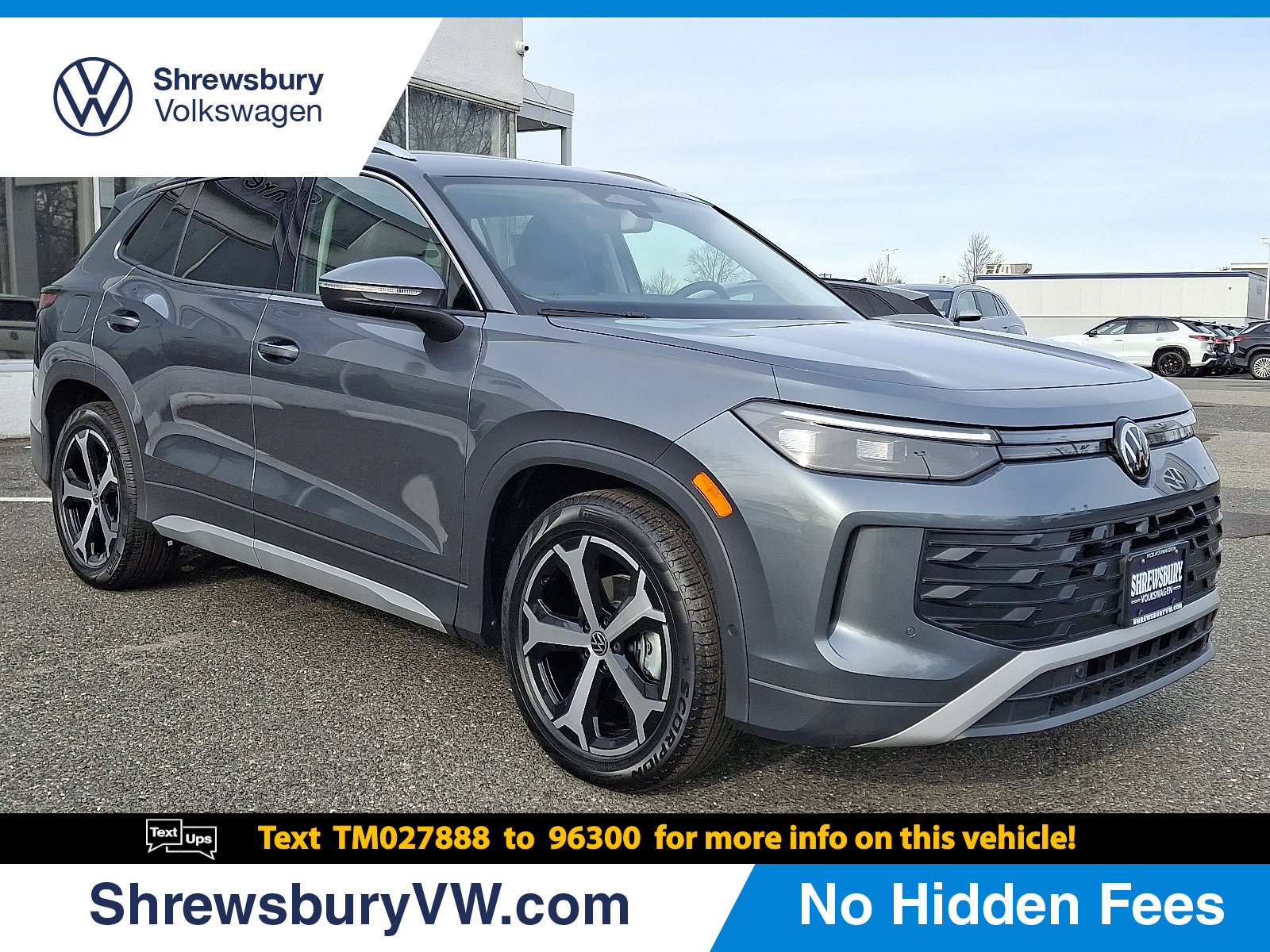 2026 Volkswagen Tiguan SE's photo