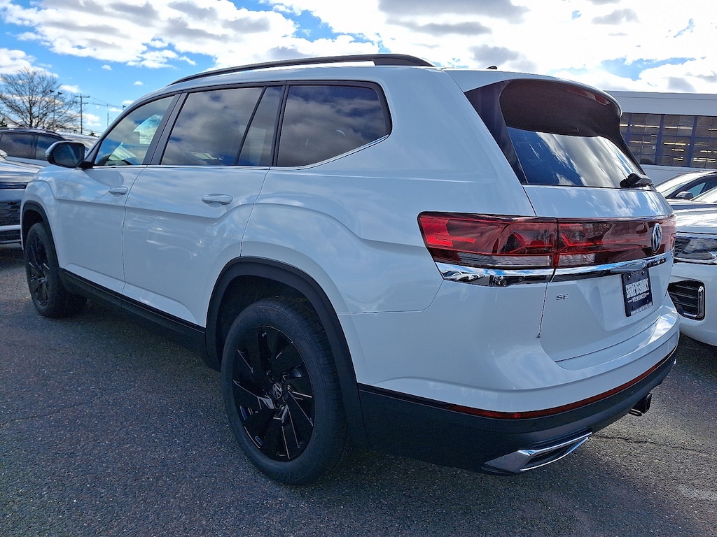 New 2026 Volkswagen Atlas 2.0T SE w/Technology SUV
