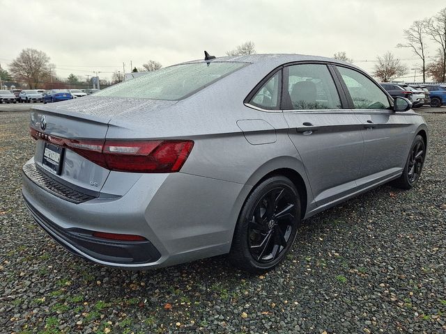 2026 Volkswagen Jetta SE - Photo 4
