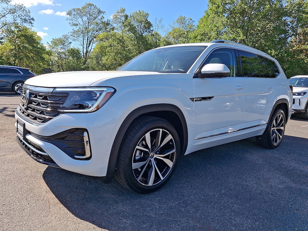 New 2026 Volkswagen Atlas 2.0T SEL Premium R-Line SUV