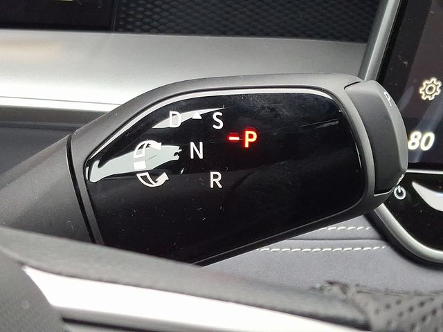 2026 Volkswagen Tiguan SE R-LINE BLACK - Photo 8
