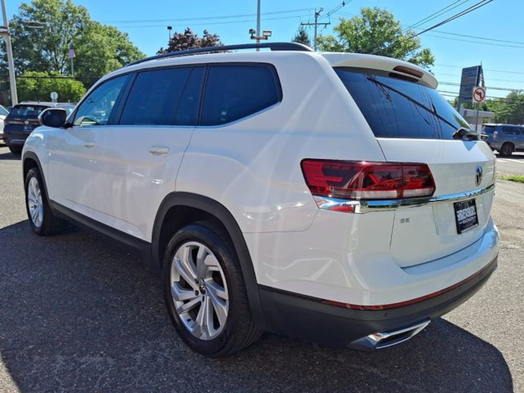 Used 2023 Volkswagen Atlas 2.0T SE w/Technology SUV