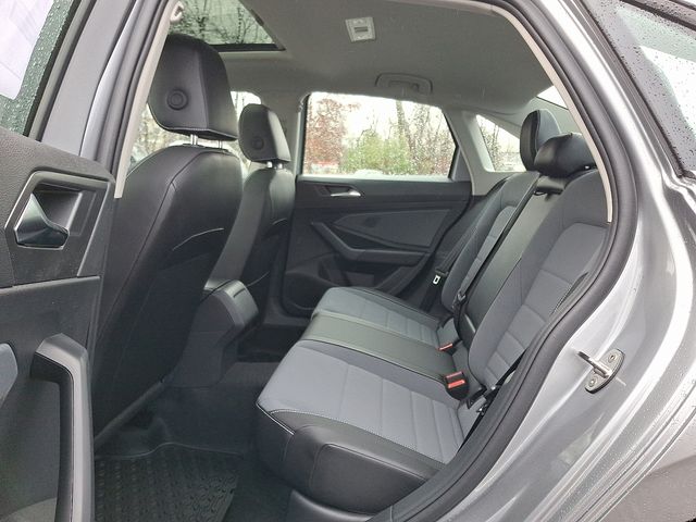 2026 Volkswagen Jetta SE - Photo 5