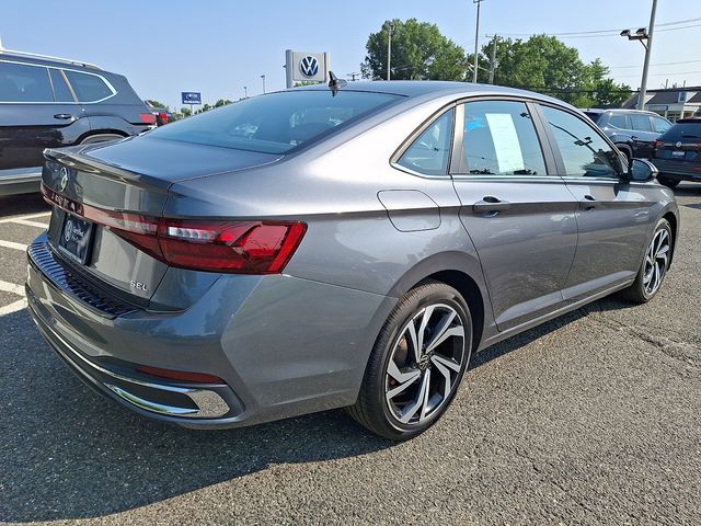 2026 Volkswagen Jetta SEL - Photo 6