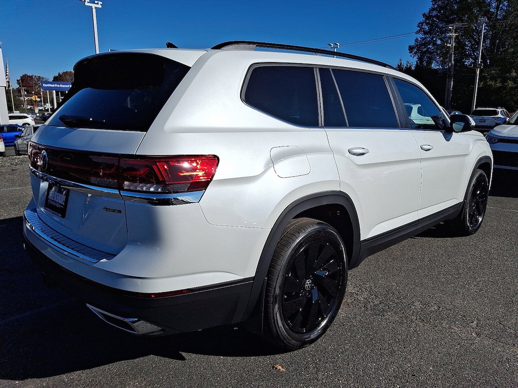 New 2026 Volkswagen Atlas 2.0T SE w/Technology SUV