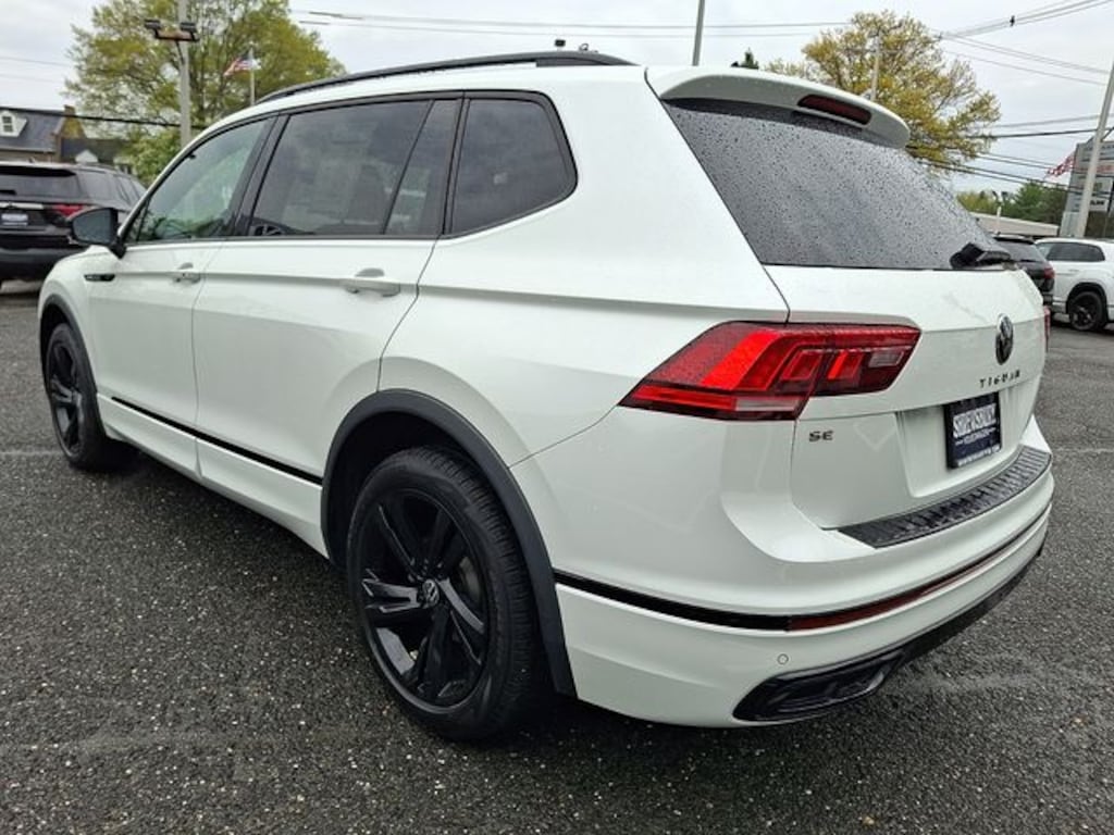 Used 2023 Volkswagen Tiguan 2.0T SE R-Line Black SUV