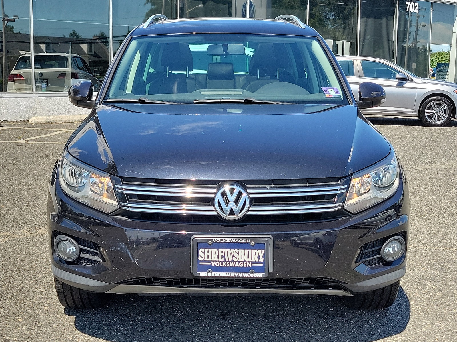 Used 2015 Volkswagen Tiguan SEL with VIN WVGBV7AX5FW608161 for sale in Tinton Falls, NJ