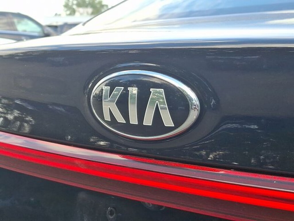 Used 2019 Kia Forte LXS Sedan