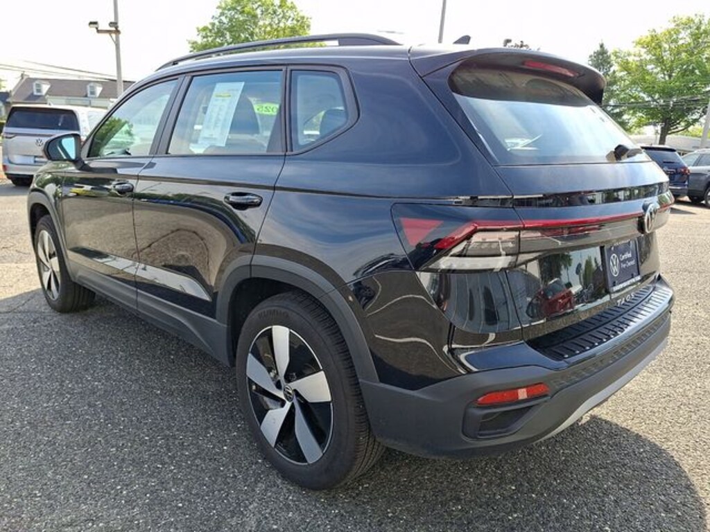 Used 2025 Volkswagen Taos 1.5T S SUV