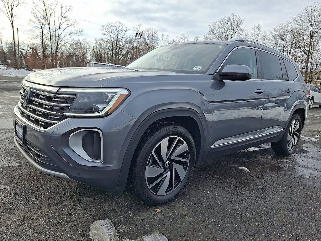 Used 2024 Volkswagen Atlas 2.0T SEL SUV