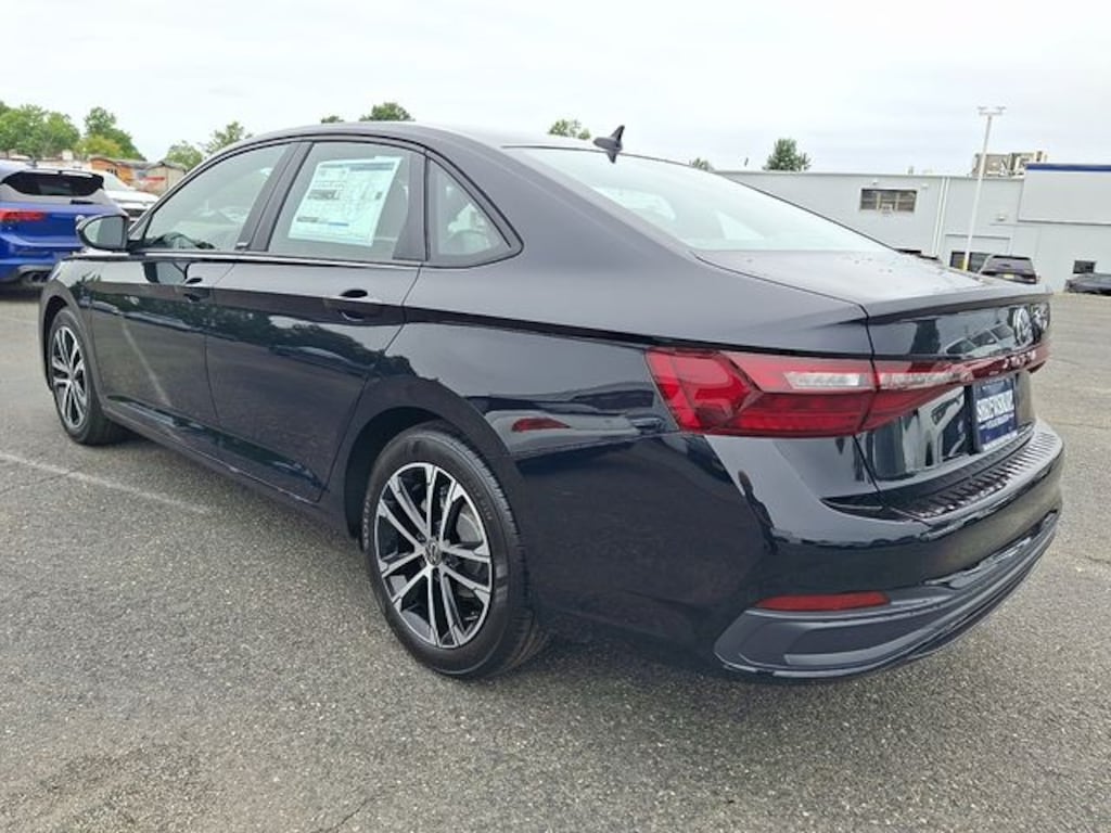 New 2027 Volkswagen Jetta 1.5T Sport Sedan