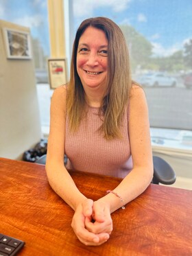 Staff member Jennifer Beckman from fe46983a868c