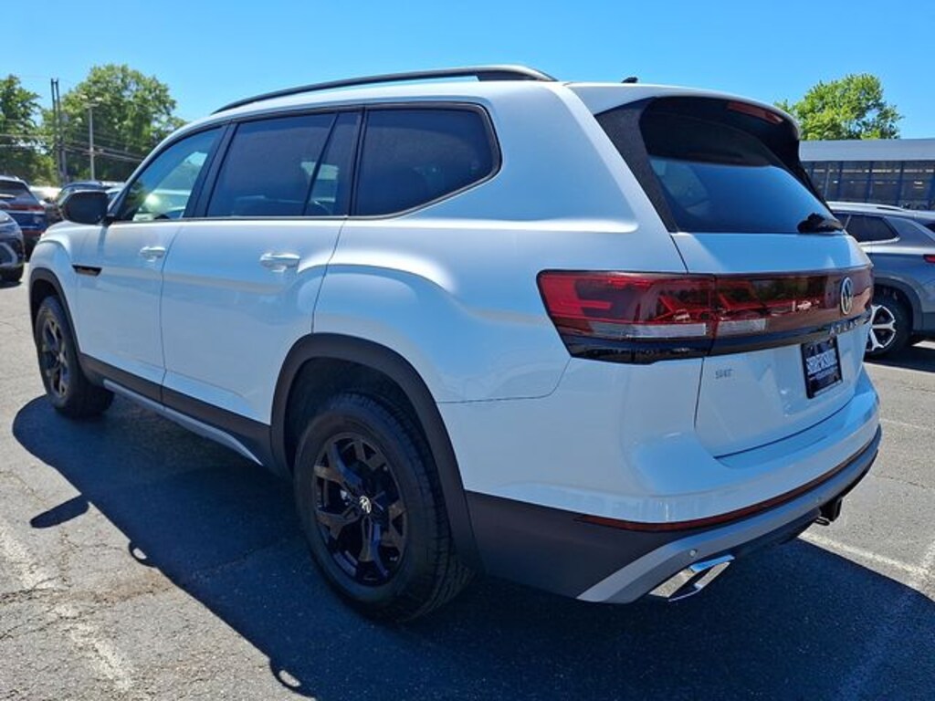 New 2026 Volkswagen Atlas 2.0T Peak Edition SUV