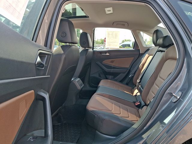 2026 Volkswagen Jetta SEL - Photo 10