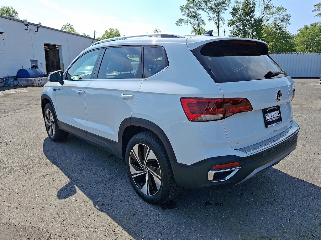 Used 2024 Volkswagen Taos 1.5T SE SUV