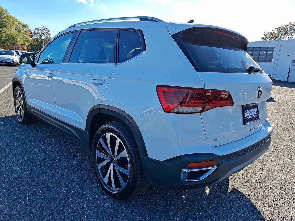 Used 2022 Volkswagen Taos 1.5T SE 4MOTION SUV