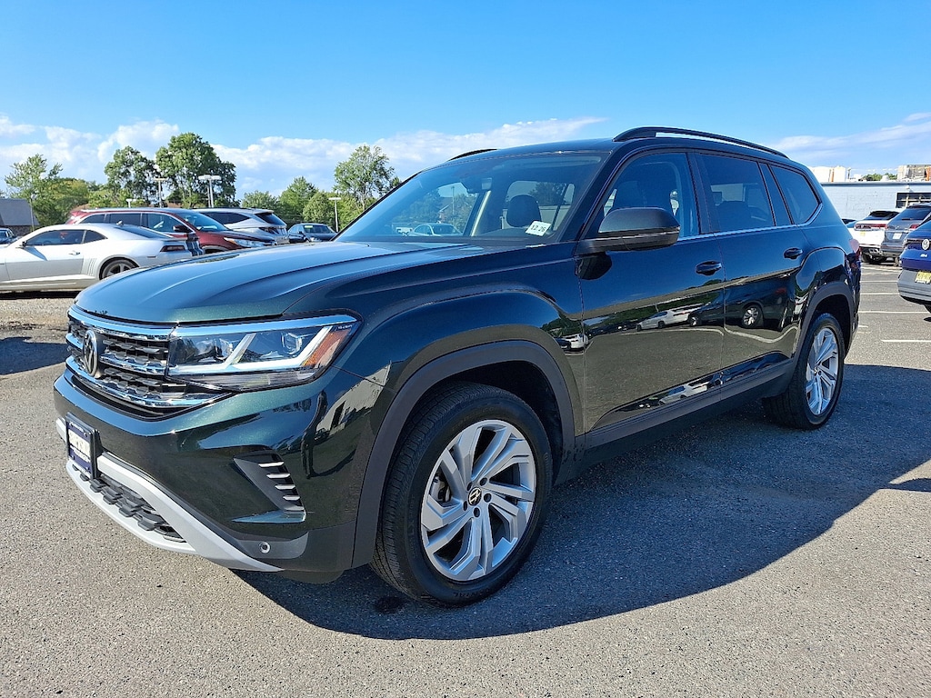 Used 2022 Volkswagen Atlas 3.6L V6 SE w/Technology SUV