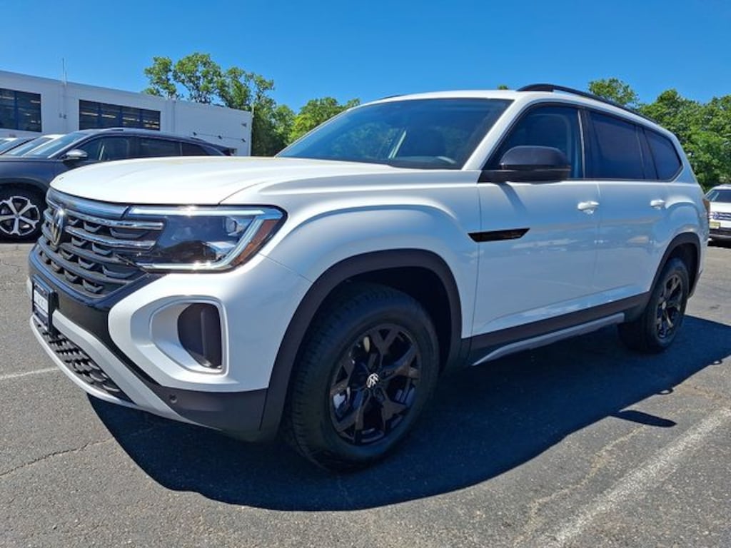 New 2026 Volkswagen Atlas 2.0T Peak Edition SUV