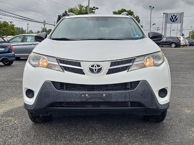 Used 2014 Toyota RAV4 LE with VIN JTMBFREVXEJ005272 for sale in Tinton Falls, NJ