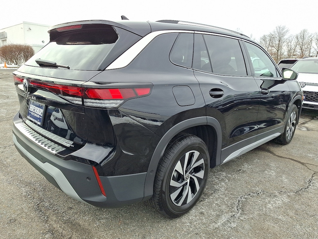 New 2026 Volkswagen Tiguan 2.0T S SUV