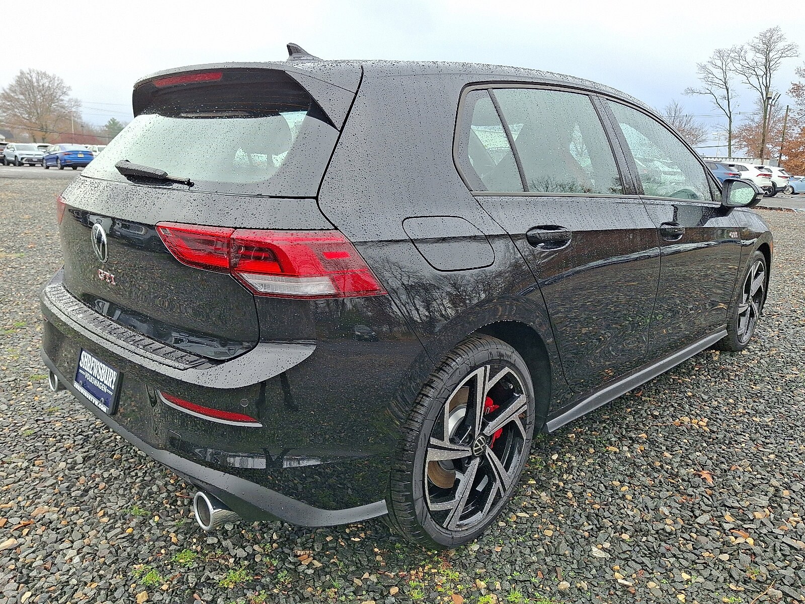 2025 Volkswagen Golf GTI SE photo 4