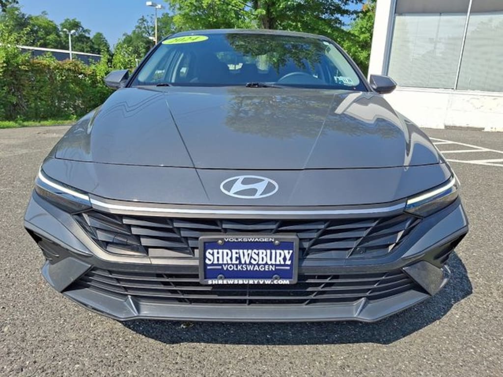 Used 2024 Hyundai Elantra SEL Sedan