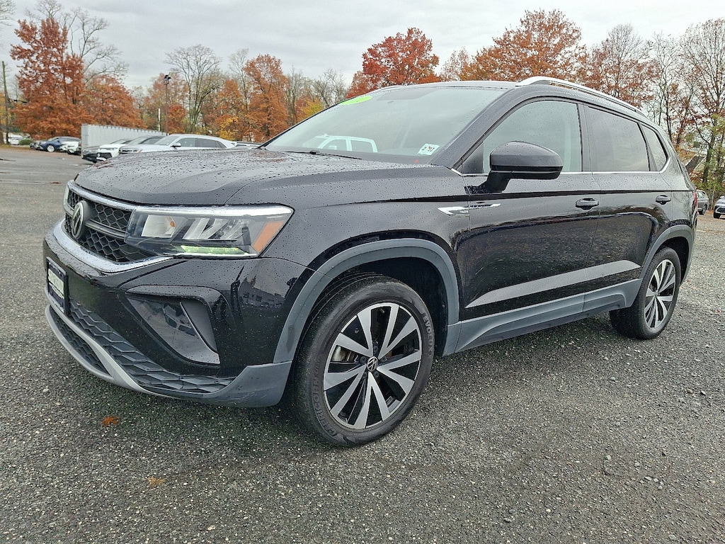 Used 2022 Volkswagen Taos 1.5T SE 4MOTION SUV