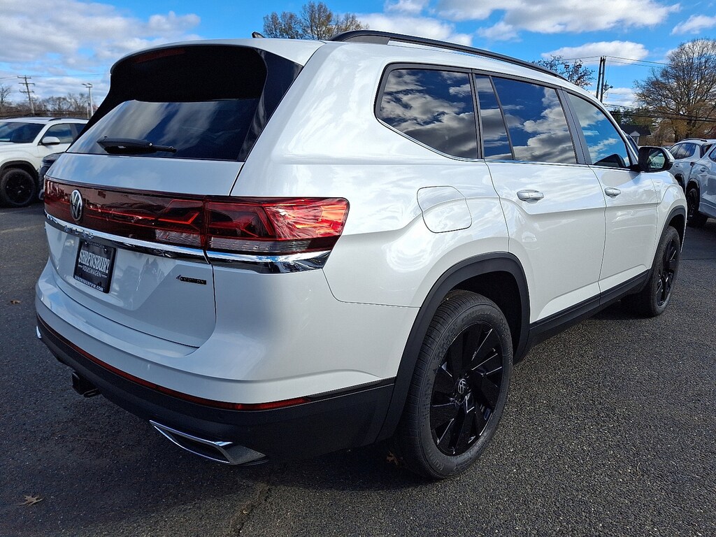 New 2026 Volkswagen Atlas 2.0T SE w/Technology SUV