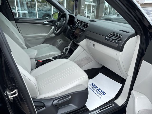 2022 Volkswagen Tiguan SE R-LINE BLACK - Photo 22