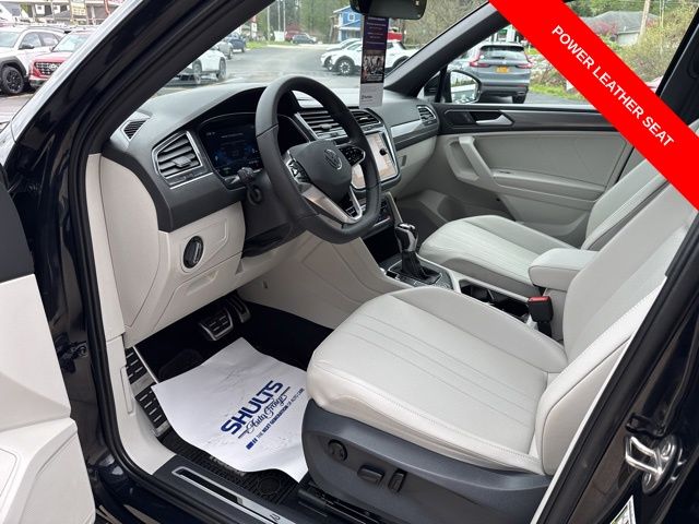 2022 Volkswagen Tiguan SE R-LINE BLACK - Photo 6