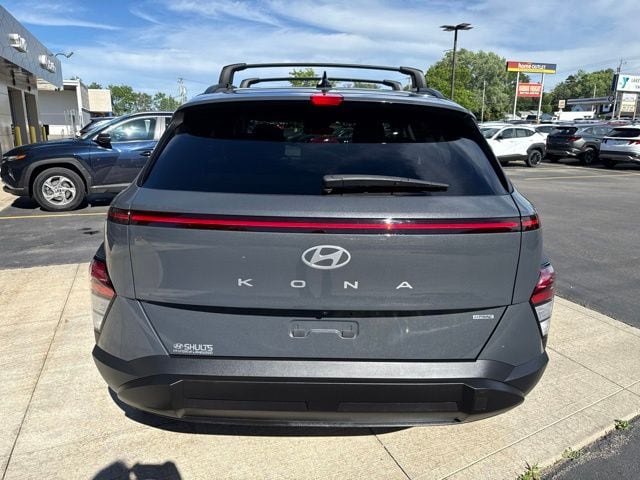 2024 Hyundai Kona SEL - Photo 16