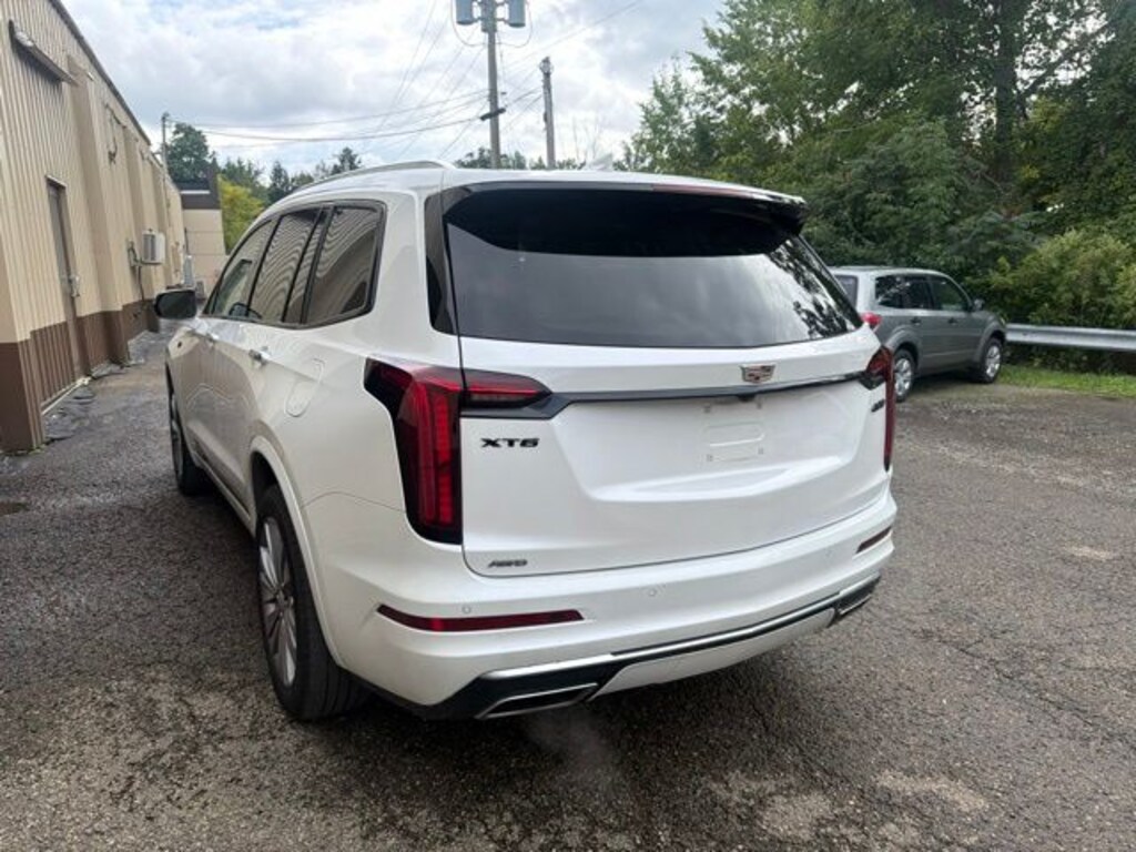 Used 2025 CADILLAC XT6 Premium Luxury SUV