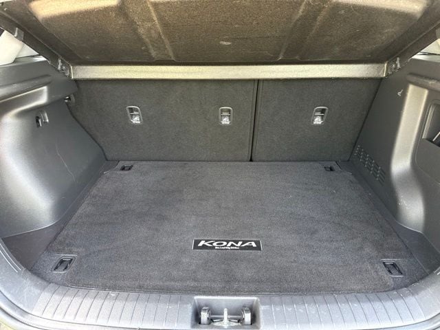 2023 Hyundai Kona SEL - Photo 17
