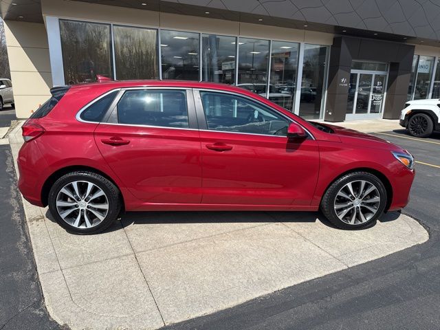 2018 Hyundai Elantra GT GT - Photo 18