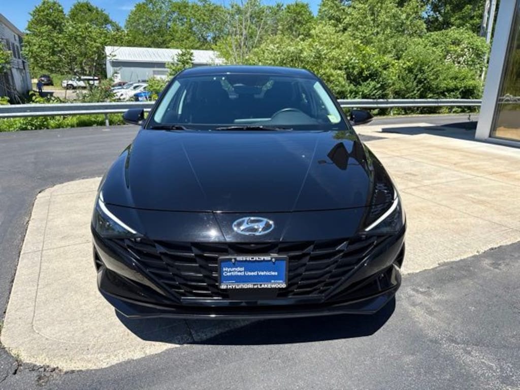 Used 2023 Hyundai Elantra SEL Sedan