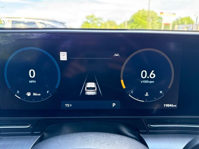 2024 Hyundai Kona SEL - Photo 8
