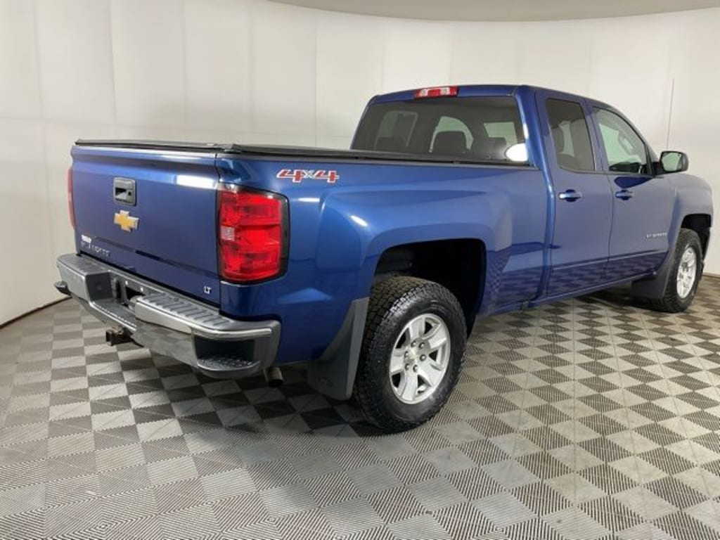 Used 2017 Chevrolet Silverado 1500 LT w/1LT Truck Double Cab