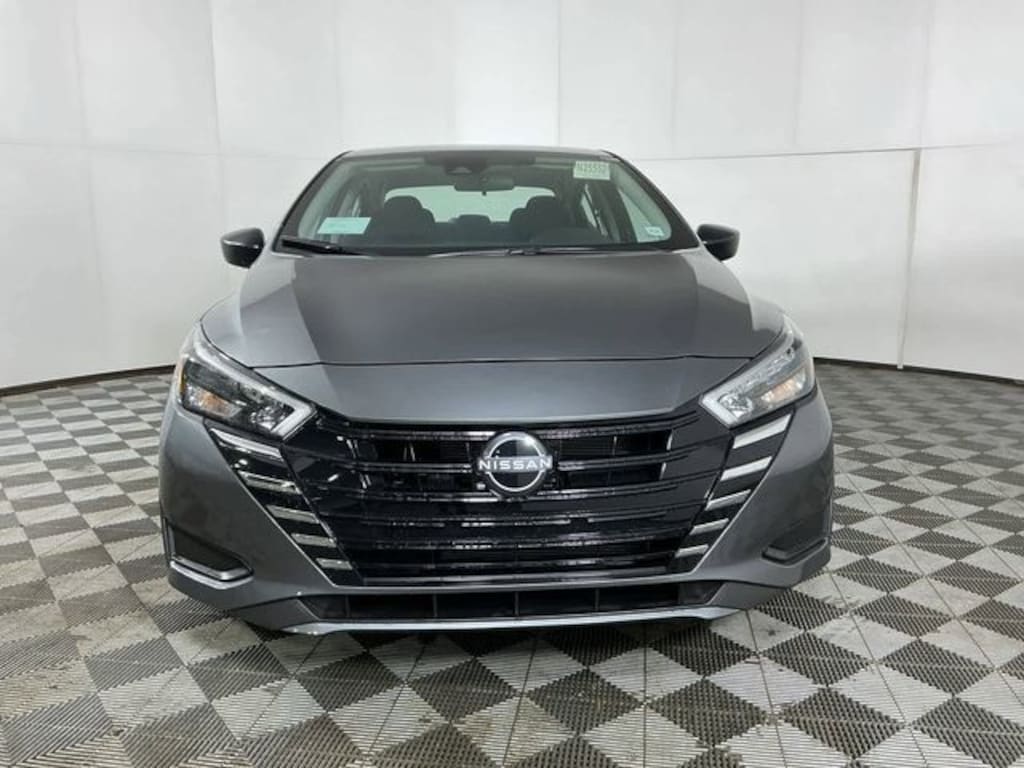 New 2025 Nissan Versa 1.6 S Sedan