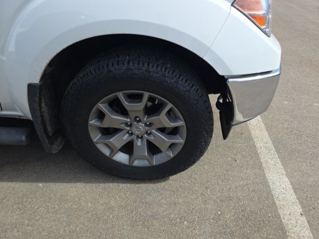 Used 2019 Nissan Frontier SL Truck Crew Cab