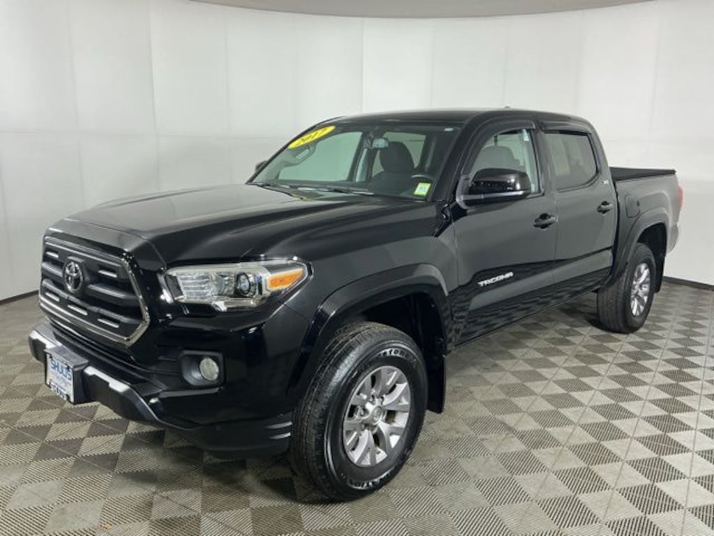 Used 2017 Toyota Tacoma SR5 V6 Truck Double Cab