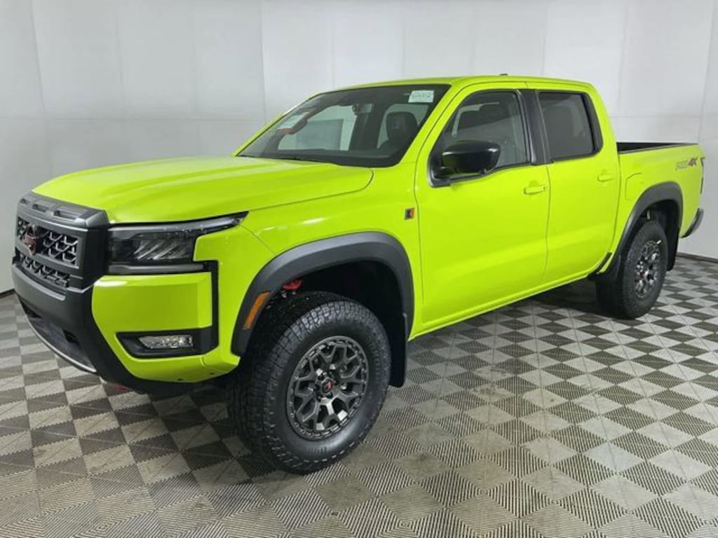 New 2026 Nissan Frontier PRO-4X w/R Package Truck Crew Cab