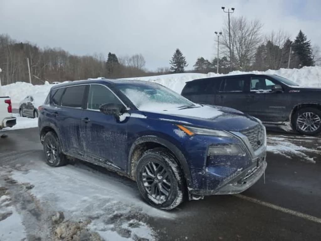 Used 2023 Nissan Rogue S AWD S